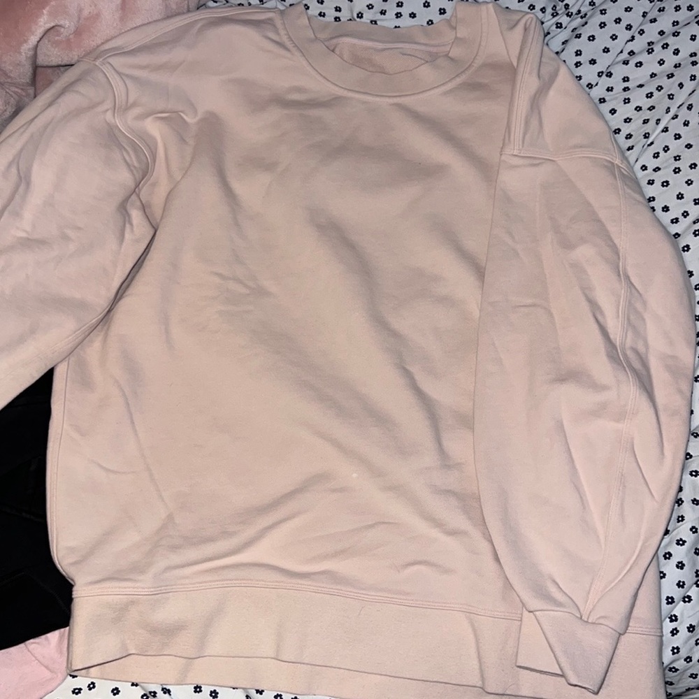 Lululemon perfectly oversized crew